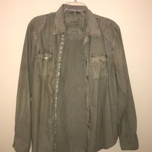 Men’s GUESS button up